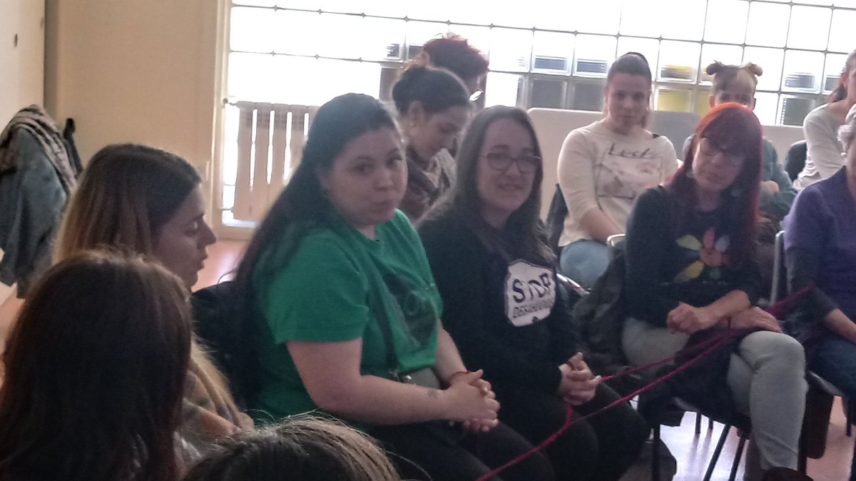 PAHMolletBV's tweet photo. Monica, "sufrí violencia institucional a manos de servicios sociales cuando me amenazaron con arrebatarme a mis hijas por no poder pagar mi casa.
En @LA_PAH encontré una nueva familia y un alquiler social" https://t.co/05XBXslFb5