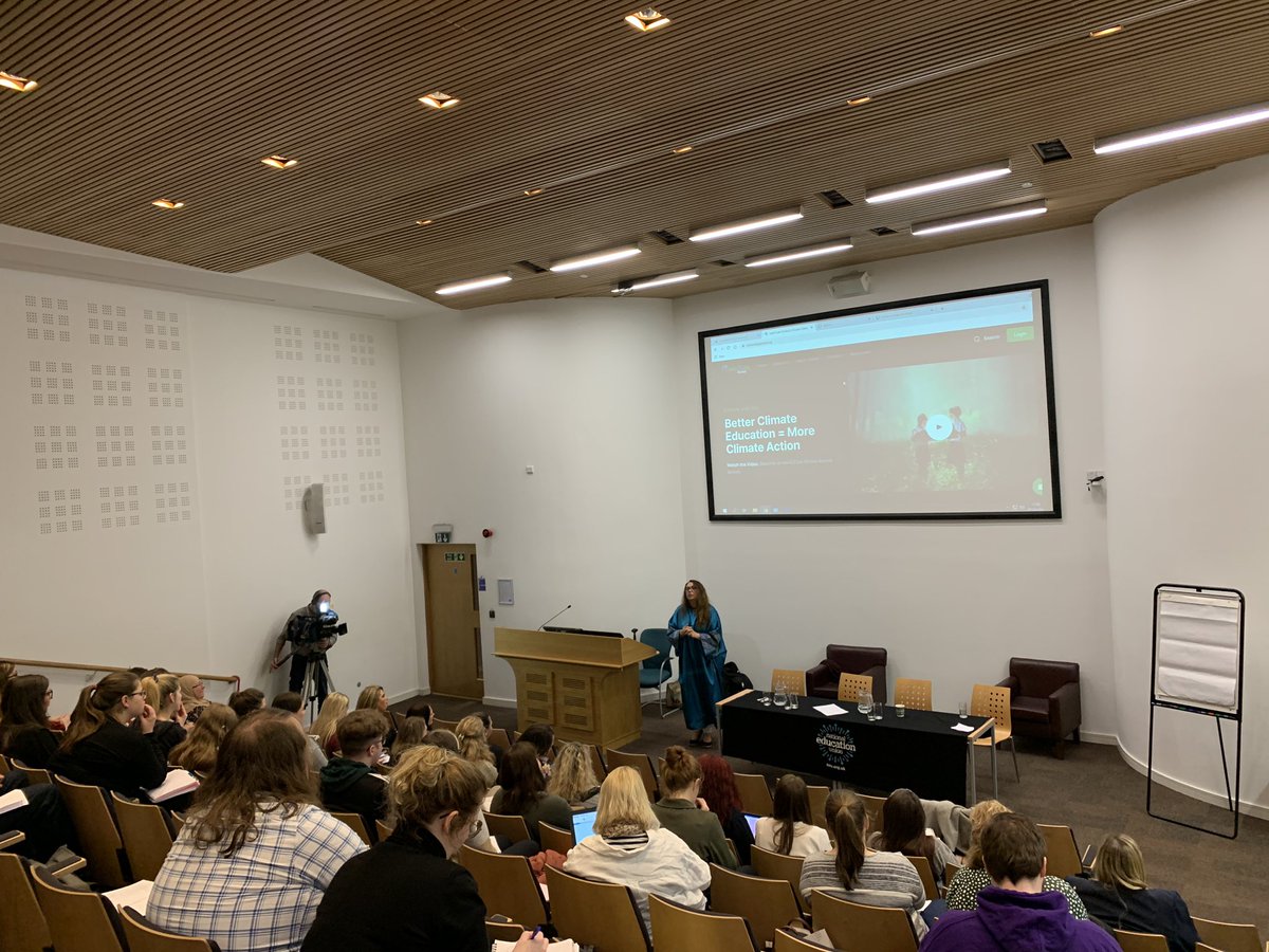 Climate Change Teachers rule the world, another great talk from <a href="/eduCCateGlobal/">eduCCateGlobal</a> 

#npywnorthwest #education #climatechange