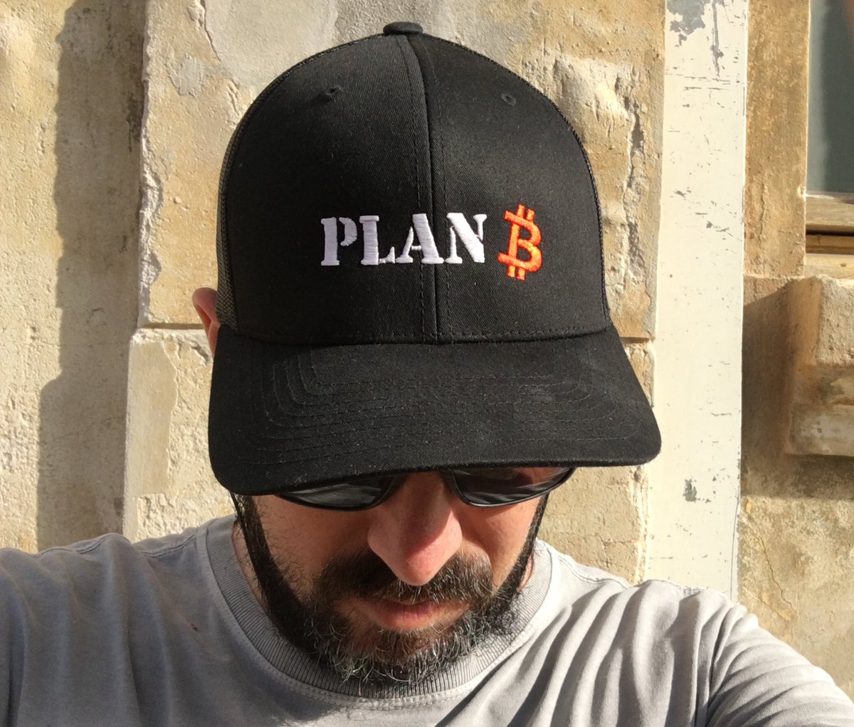 Have a good weekend fellow bitcoiners! Grab yourself one of our PLAN B trucker caps now and look as cool as me 😂😂😂
#bitcoin $BTC #planb <a href="/100trillionUSD/">PlanB</a>