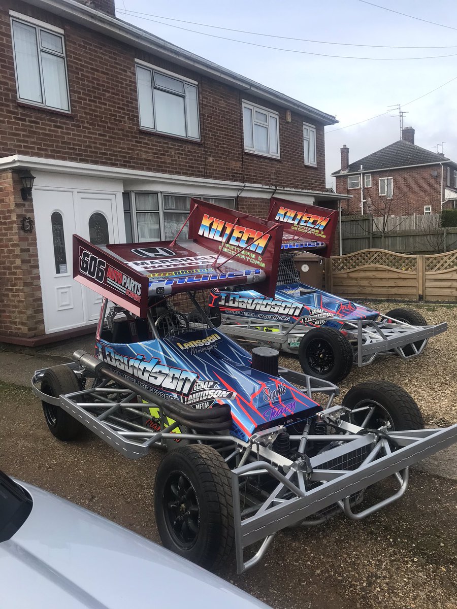 Andrew palmer tweet media