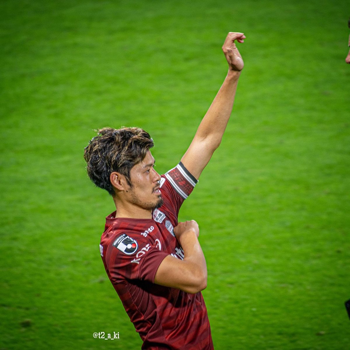 T2 Aki 試合なくてヒマだから僕の撮った山口蛍でも見て Vissel ヴィッセル神戸 山口蛍 Wearekobe