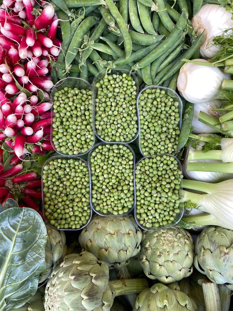 Are we the only ones that find this picture satisfying 👇

#Paris #Foodie #veggies