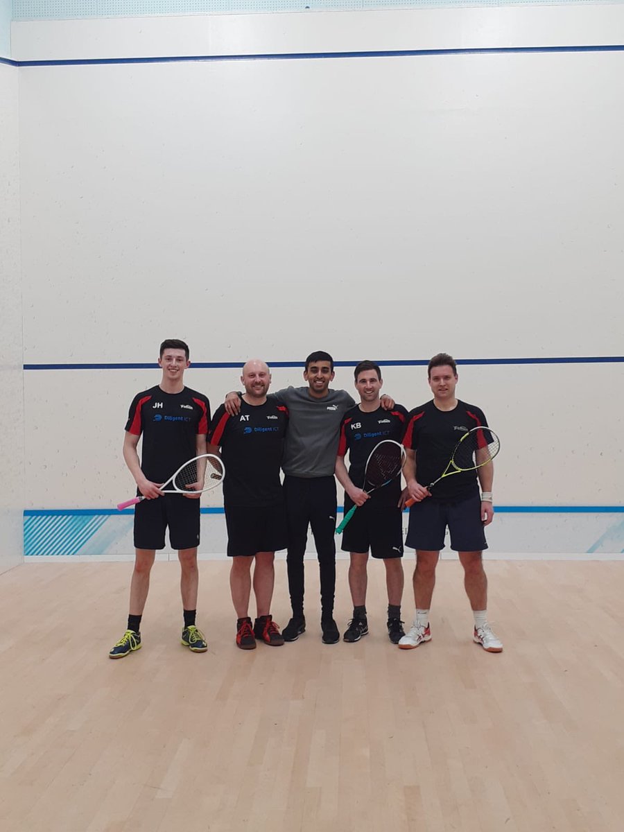 GiffnockTSH's tweet photo. Very pleased to announce that Giffnock are Scottish National League Champions!! Congratulations to James and the rest of the team he put together. Not just #bestinthewest but #bestinscotland 🏴󠁧󠁢󠁳󠁣󠁴󠁿👏🥳🍾 https://t.co/uyc9vJB1eb