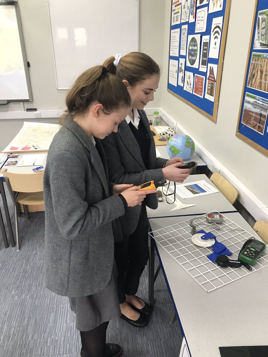 Getting ready for open morning in the Geography Department <a href="/GeoArdingly/">Ardingly Geography</a> #ardinglycollege