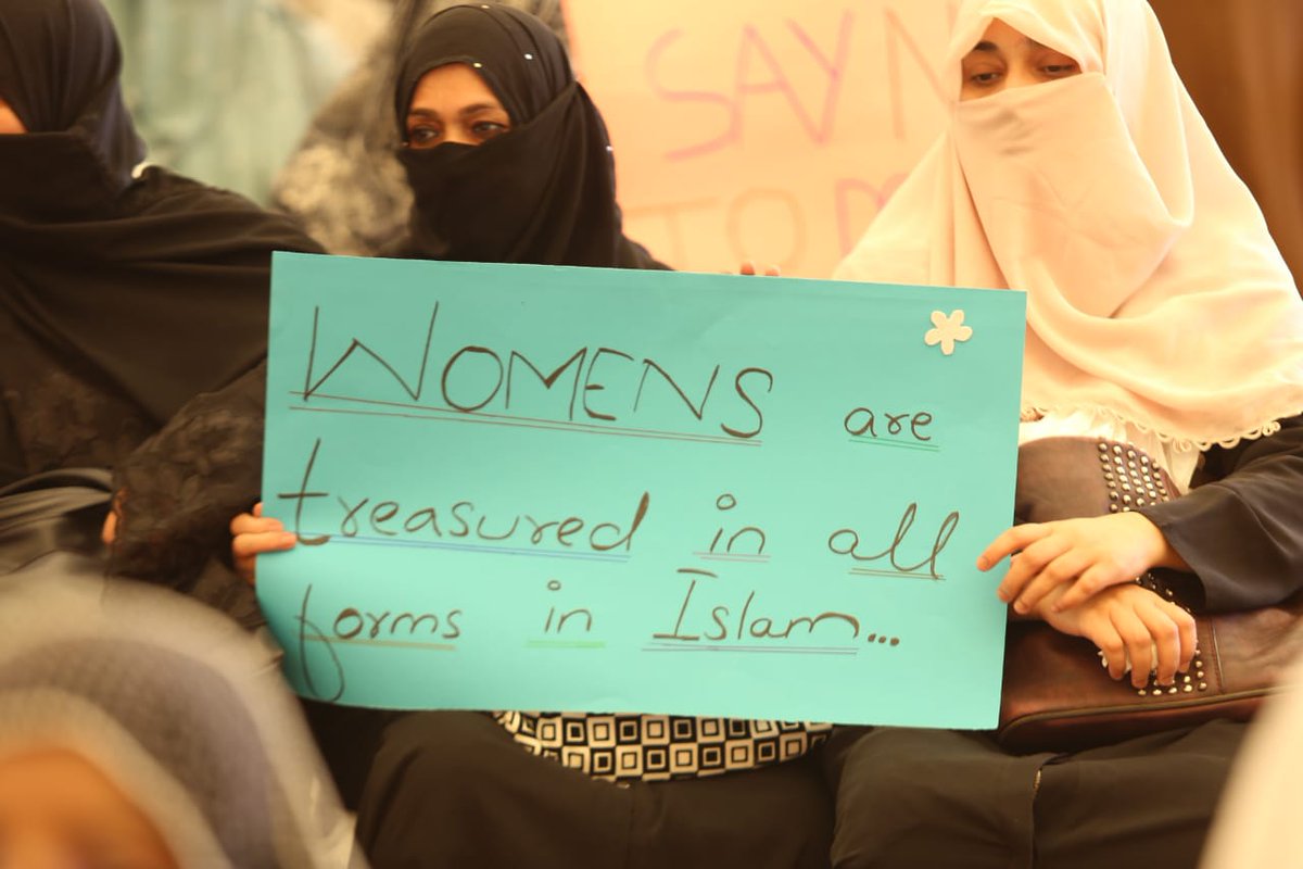 Samra_Alee's tweet photo. Woman's are Treasured in all forms in Islam✌️✌️
#WomenCharter_JI https://t.co/IvicK2WZPa