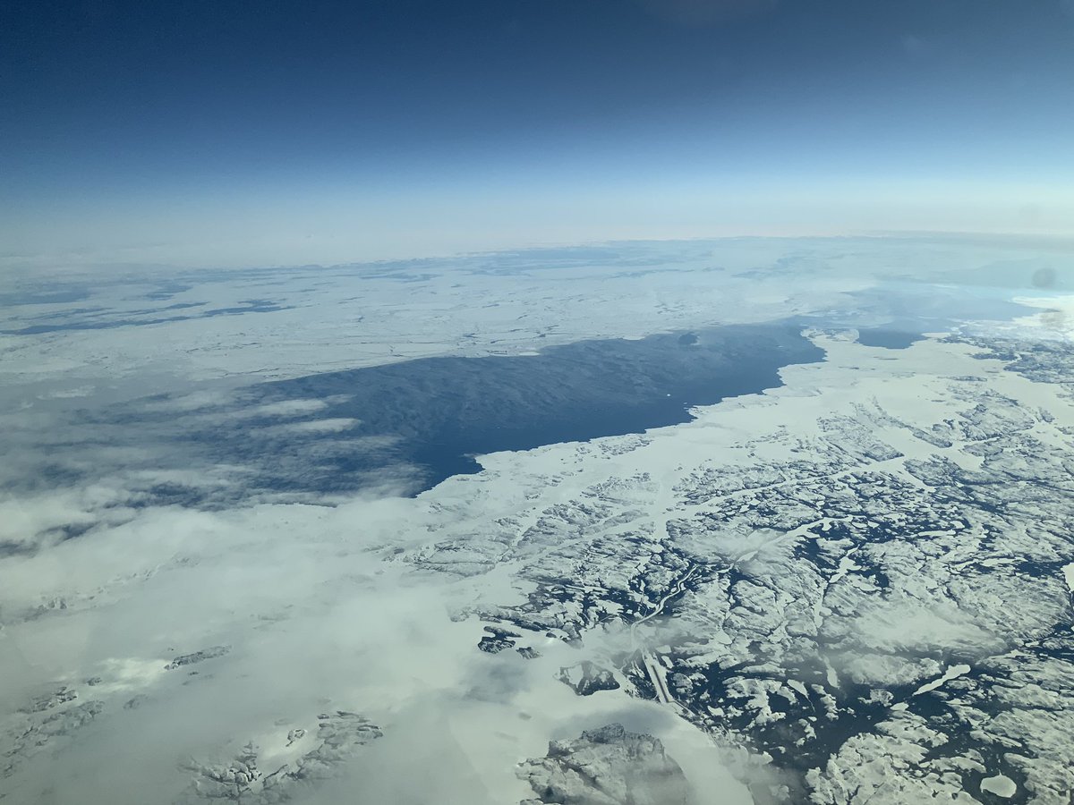 peytour13's tweet photo. 4 pics approaching Gulf of St Lawrence #AF054 #777
Another great Atlantic Xing
#AvGeek #pilotlife
🇨🇦 & 🇺🇸 here we are 😎 https://t.co/I3rSNnmLat