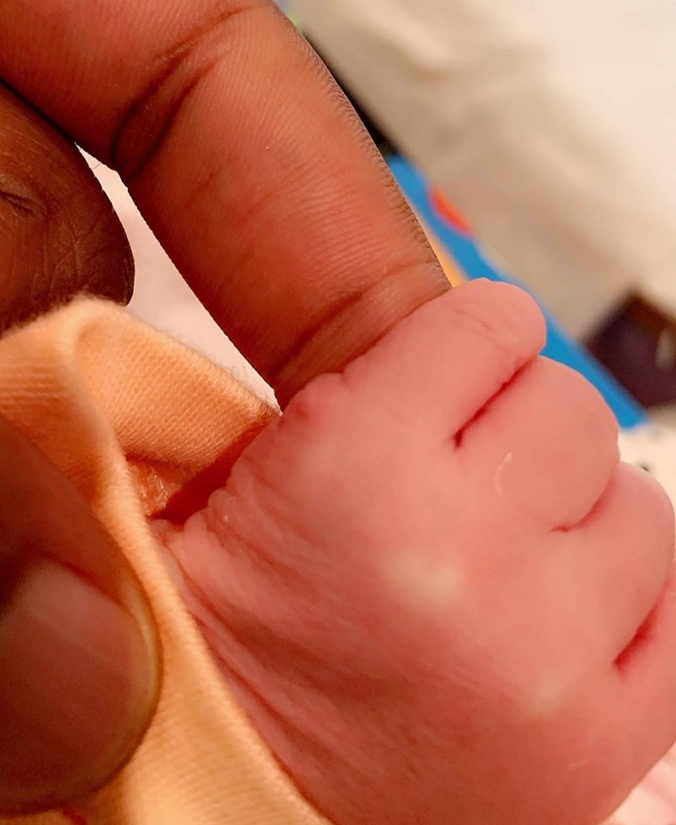 Glorygloria4's tweet photo. I love how baby Zen is holding her Dad's hand ππβ€οΈβ€οΈ #DaddyZen #BabyZen #Zendaya #BamTeddy https://t.co/9NVHVZqoEG