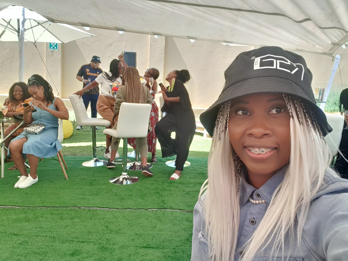 IreneZondi's tweet photo. Afternoon at the #RSADOTCOM winter collection launch. #creatives #clothing #fashion #proudlysa @justrsa_com https://t.co/kKxrJVGu5b