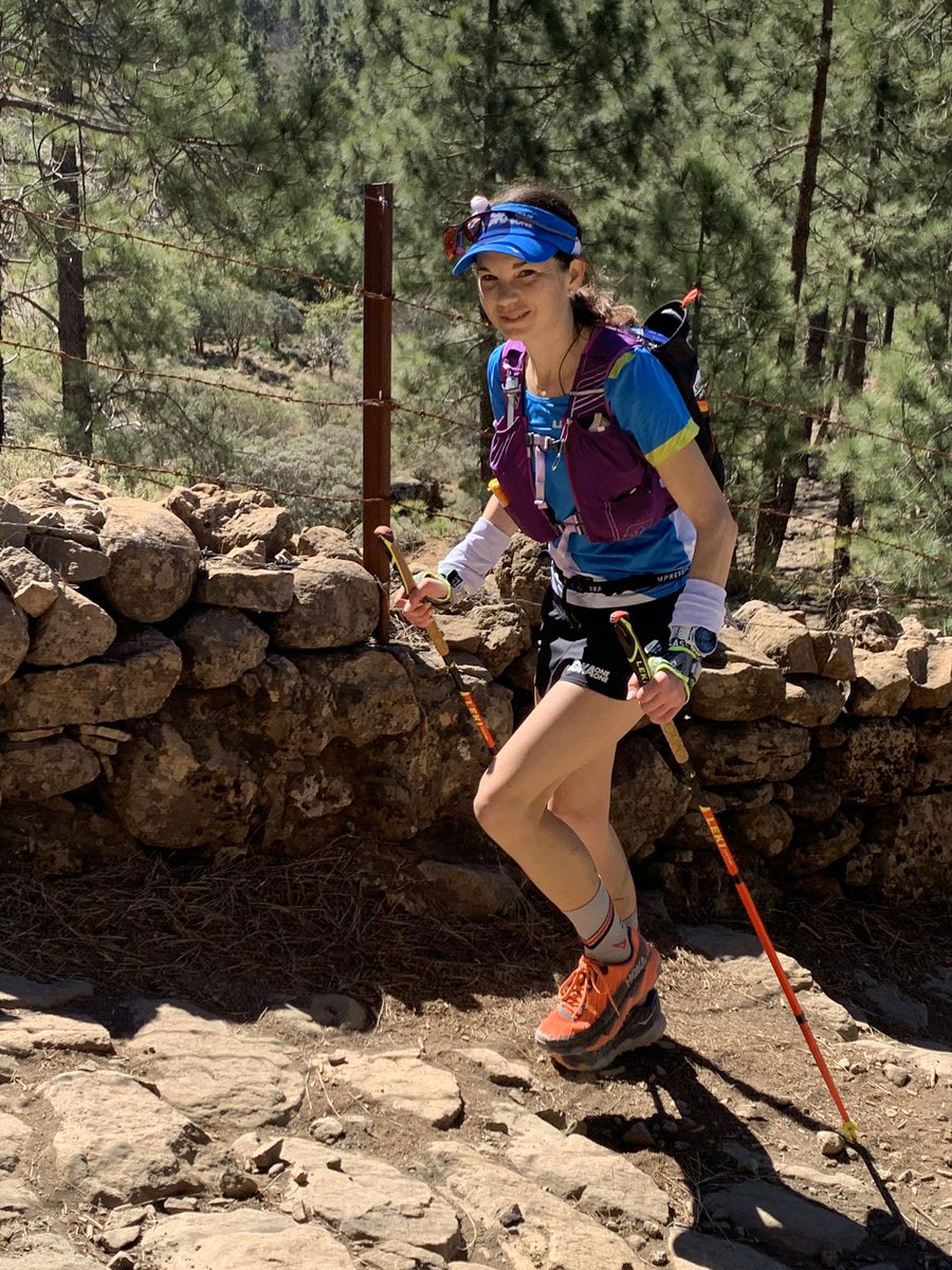AvernoTrail's tweet photo. Cerrando los 10 primeros puestos de los 128km de la clásica Kacy y Andrea #trailisfemale #elladofemeninodelinfierno #GranCanaria #GranDestino #GranCanariaTurismo #transgrancanarias https://t.co/mofmmKKBqU