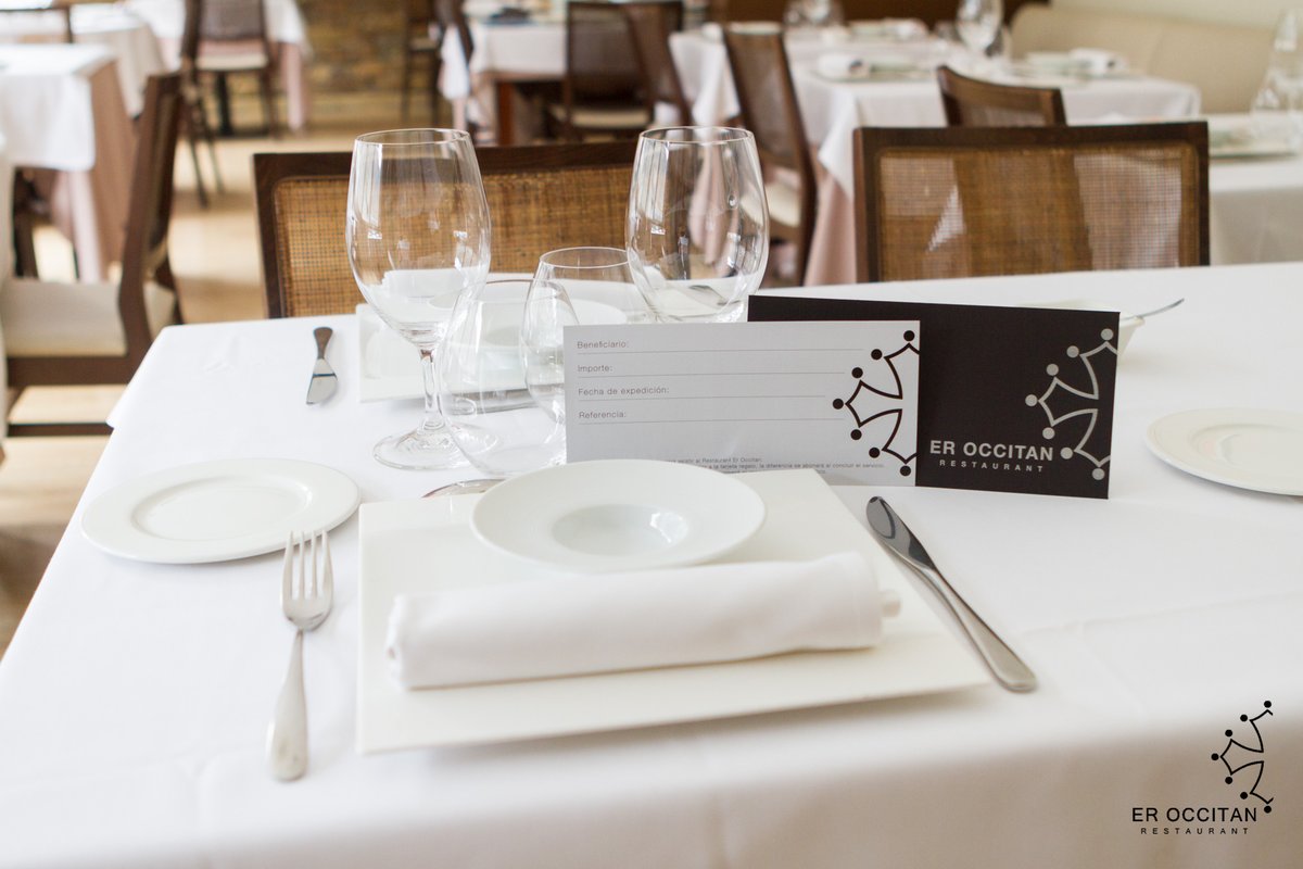er_occitan's tweet photo. Gustoso detalle para esa persona especial disfrutando de una gran experiencia gastronómica #ErOccitan #ValdAran

Más info en nuestra web, https://t.co/TUhSEJazU7 https://t.co/yPM61VDcQc