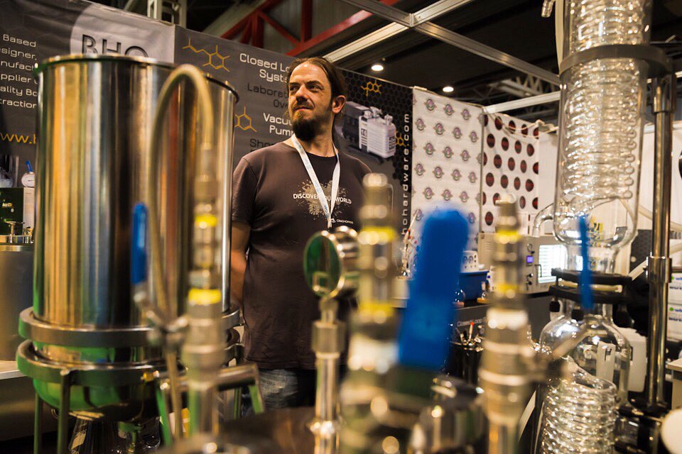 @bhohardware displaying their #botanical oil #extraction equipment at the Spring2020 Hemp &amp; CBD Expo 🌱 #hempandcbdexpo #bhohardware #extractionequipment