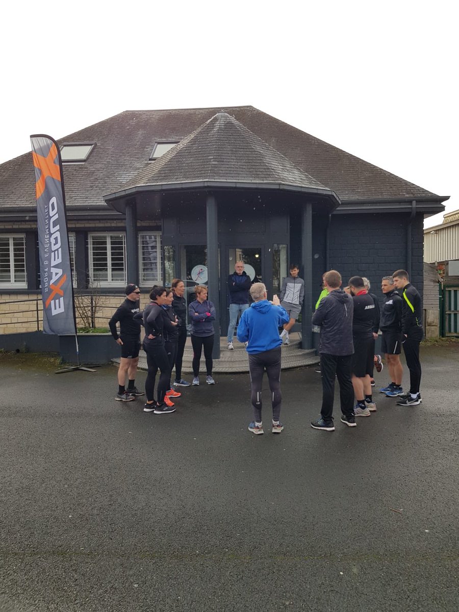 Exaequo_fr's tweet photo. 💪🏻SÉANCE RÉCUPÉRATION POUR LE CLUB DU SPORT💪🏻
Ce matin nos membres du club du sport avaient rendez-vous pour découvrir le cabinet Kiné Forme Récup 🤗
Denis Morcel et toute son équipe ont reçu nos 40 membres dans leur espace consacré aux massages, au coaching et au bain froid 🛀 https://t.co/QYwOXeimFv