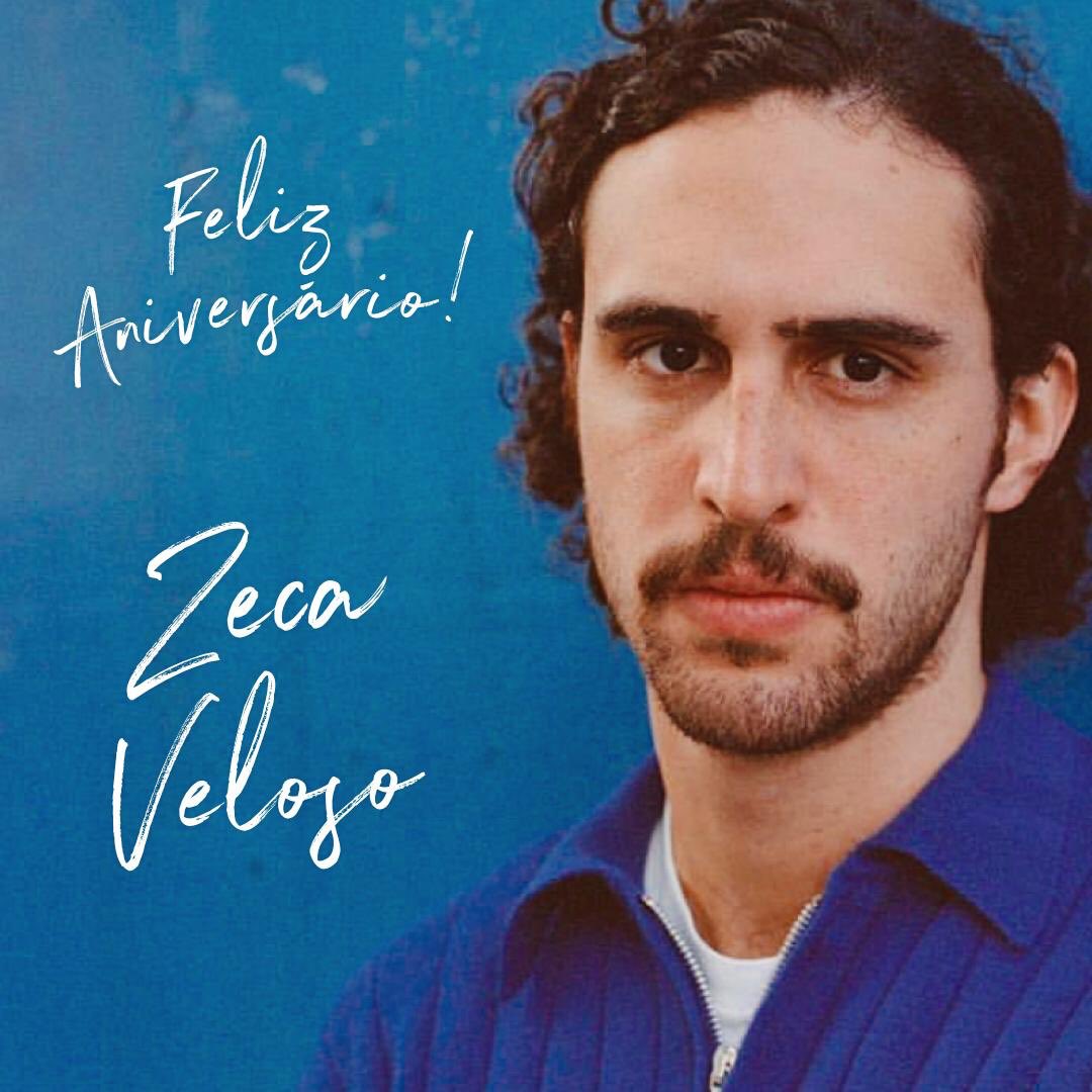 unsproducoes's tweet photo. Hoje é o aniversário do nosso @zecaveloso7. Parabéns! Nós da #UnsProduções desejamos muita saúde, felicidades e música boa!!! 🎉💙👏🏽 Ouça #TodoHomem, canção do álbum #Ofertório, disponível em todas plataformas digitais 🎧 https://t.co/OjY9VCtLMq https://t.co/tT4eOPBzAZ