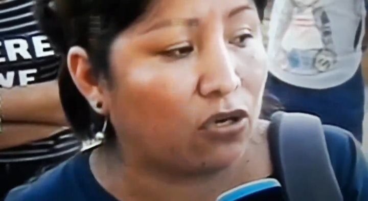mavica7's tweet photo. No les gustan el material de las casas que les hizo el Gobierno de la ciudad, se las dieron en 380 cuotas , la cuota es de $2.300 por 3 ambientes. En realidad lo que no quieren es pagar nada y son todos extranjeros con planes, tarjeta alimentar y todo el piripipi https://t.co/rDhEIzObRw