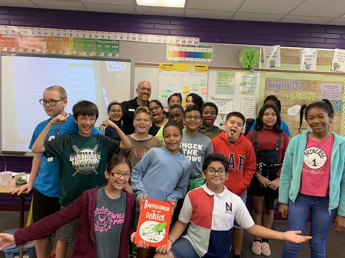 We loved listening to our guest readers today!  Thank you!! <a href="/VillasElem/">Villas Elementary</a>