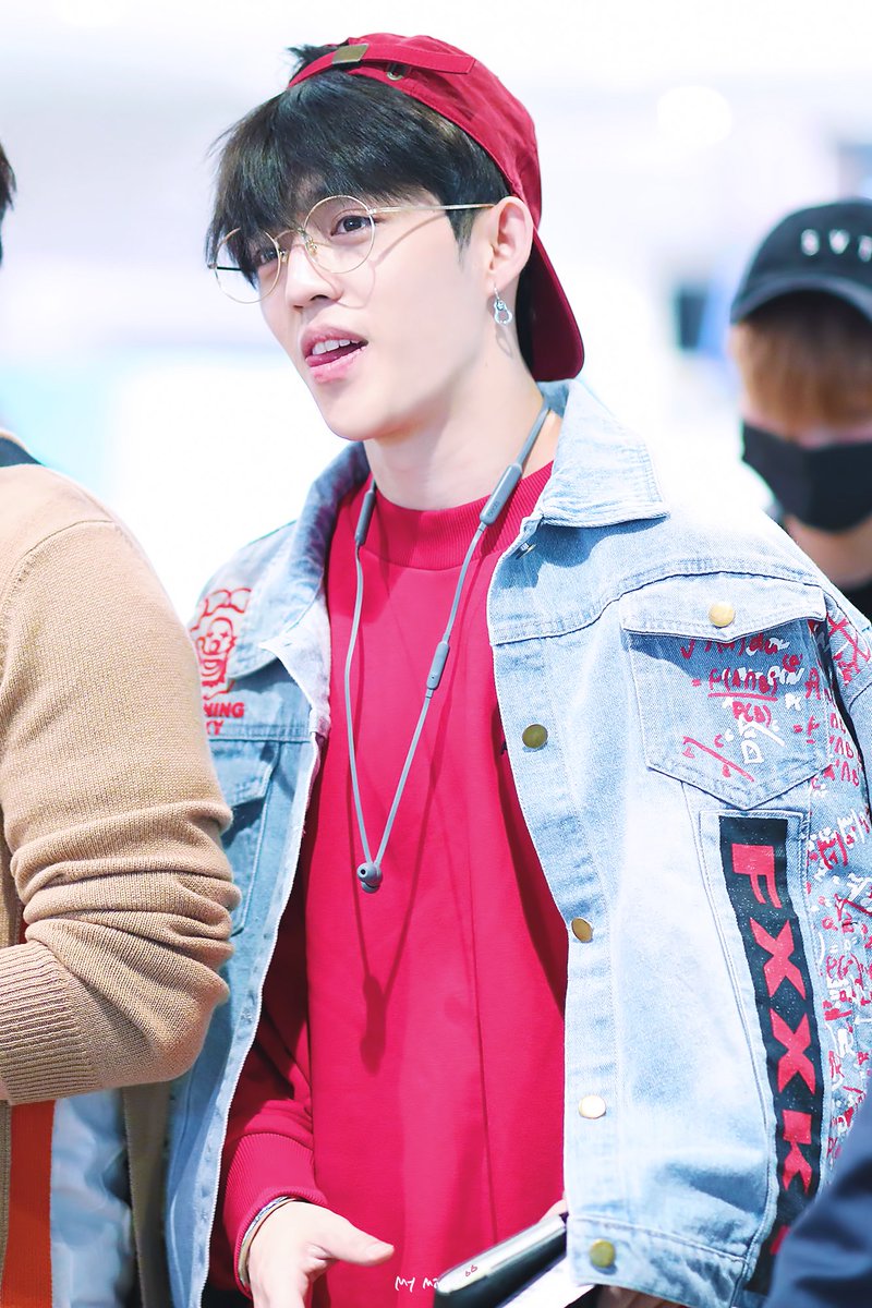 timeto_SCOUPS's tweet photo. 180308 NGO 출국
#에스쿱스 #SCOUPS #최승철 #エスクプス https://t.co/K8Fp4MiLgg