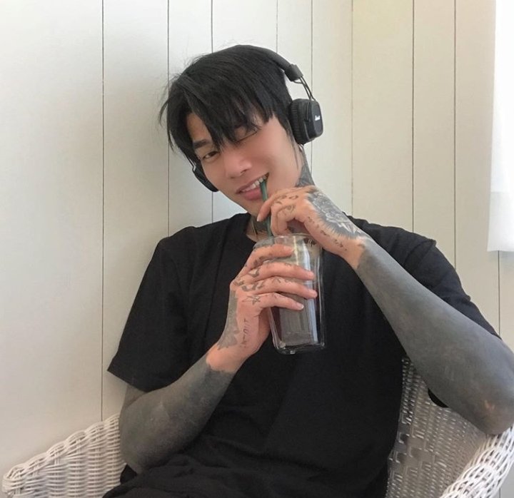 font_ntpy's tweet photo. มองหน้าอยากมีเรื่อง!!!หรืออยากมีลูกกันแน่ครับ🤭🌚
#เรียลชาย 
RT:FF
❤:Dm

#บอทหาคนคุย #บอทเหงา #บอทหาเมีย #บอทหาเมียหื่นๆ #บอทหื่น #บอทขี้อ่อย #บอทขี้อ้อน #บอทขี้เงี่ยน #ยืมเมจforsrex #เรียลชาย #เรียลมหาลัย https://t.co/yyh4Kn3V7v