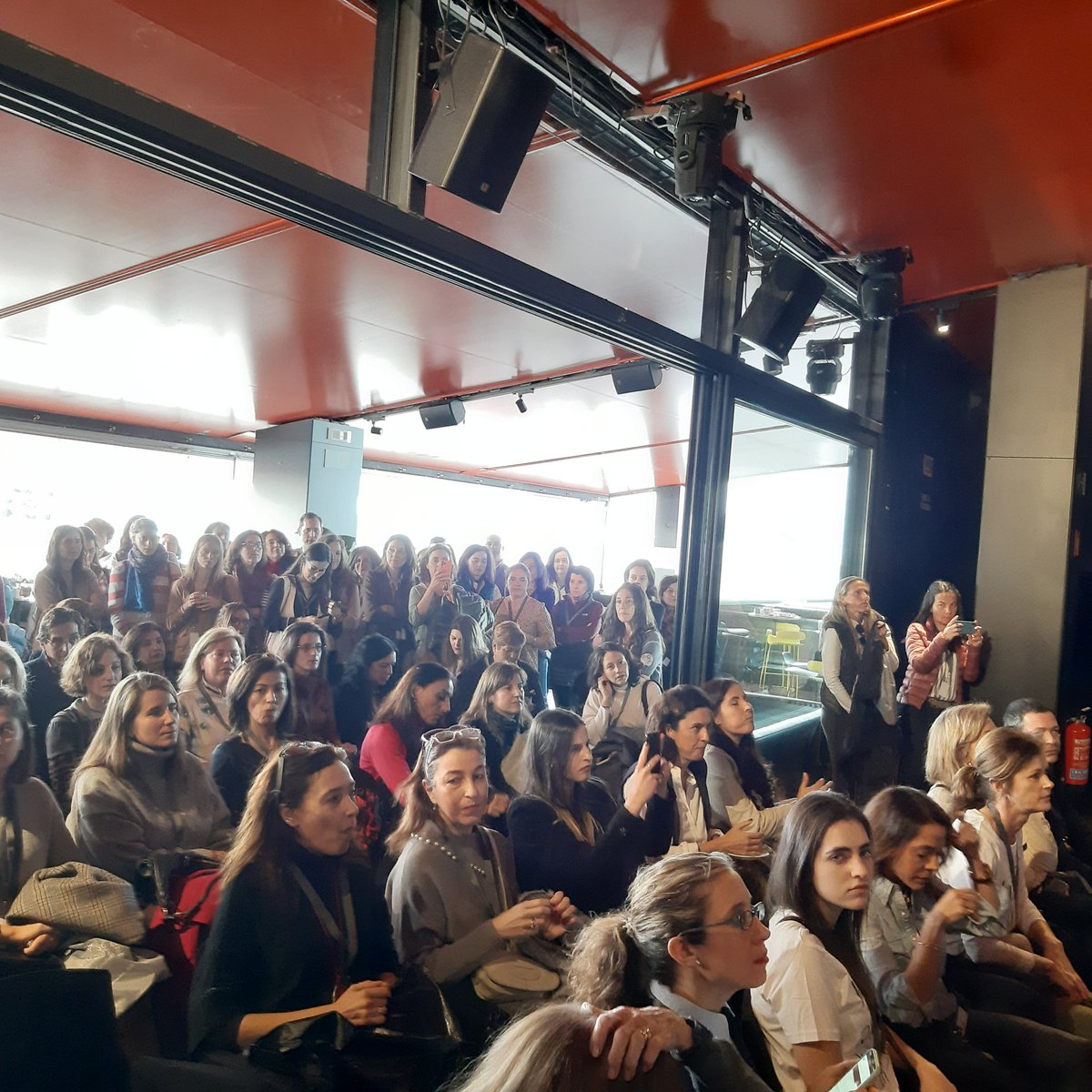 PatriziaLaplana's tweet photo. @vitalvoiceseuro Thanks for this great initiative! #Globalmentoringwalk2020Madrid #DiaDeLaMujer #activementoring #wellness @WELLcertified #wearewell @WIRES_Spain @Teresamarz https://t.co/RfmTz02rIR https://t.co/iRN3aG2mOr