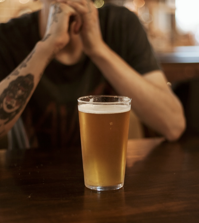 HIMaidenhead's tweet photo. Cheers to the weekend! 🍻 https://t.co/vmmYjQMdRT