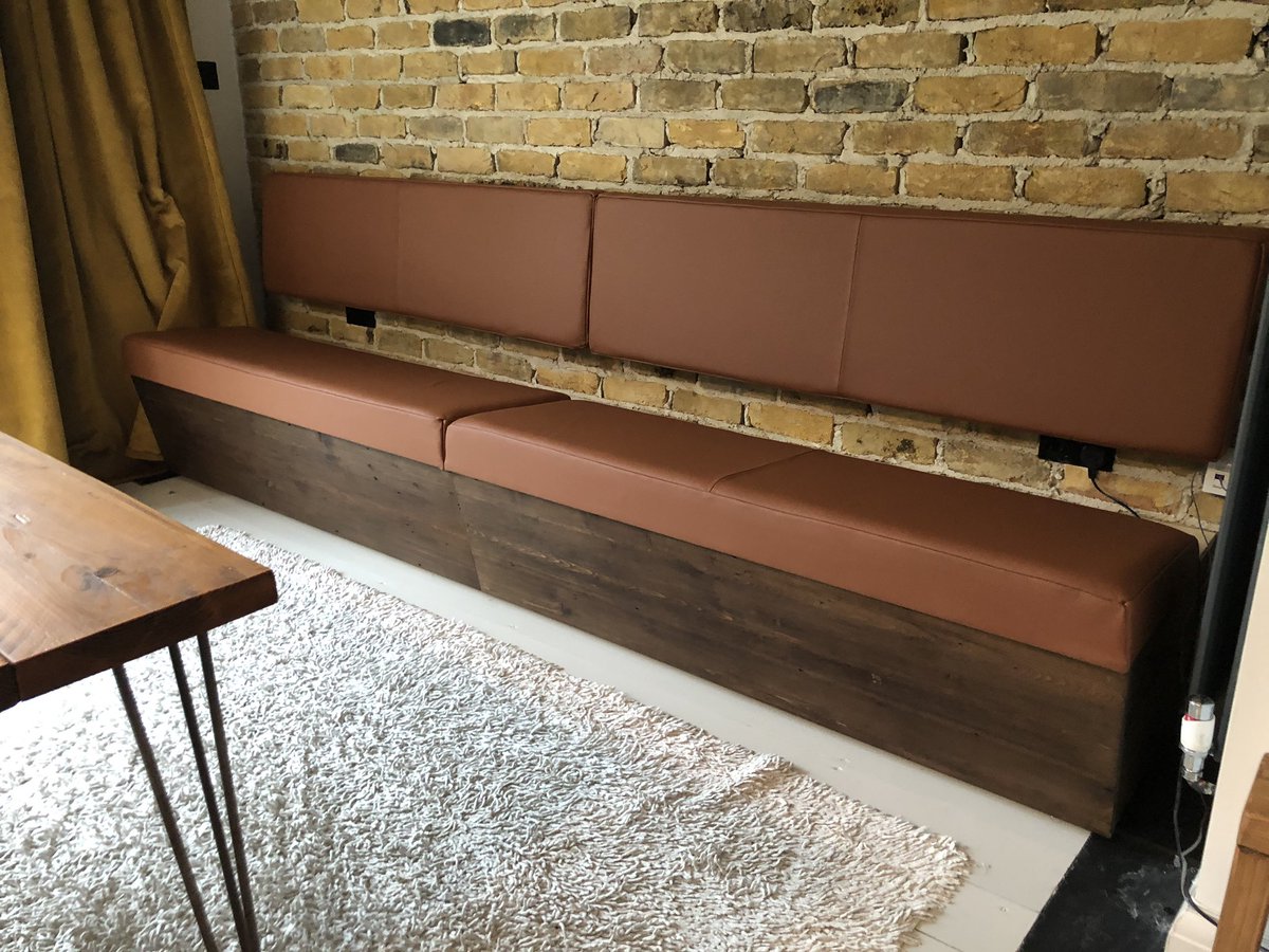WalthamstowDad's tweet image. Just finished working with upholsterer Vanessa Butt - check out her instagram instagram.com/vanessa.butt?i…

We gave her the tricky task of tailoring this Scottish leather from @MuirheadLeather for a seating banquet with integrated storage trunks and she did a wonderful job.