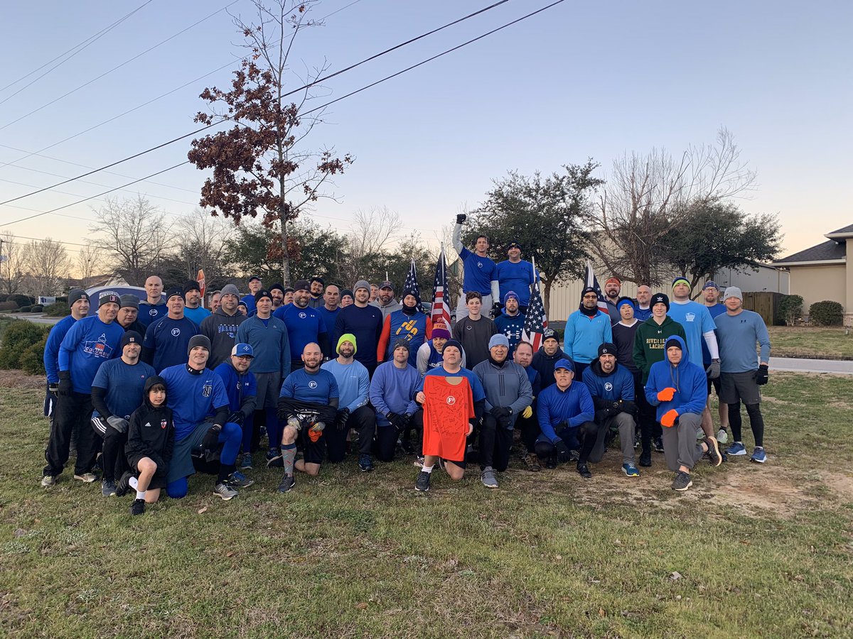 F3TurningPoint's tweet image. 51 PAX post at the Lexington County Library/Agape to honor our brother @JohnDearDiary for some of his favorite exercises: tunnel of love, circle burps, calf raises, and buddy bus loops. Great work men. #f3counts #WearBlueforDD @F3LexSC