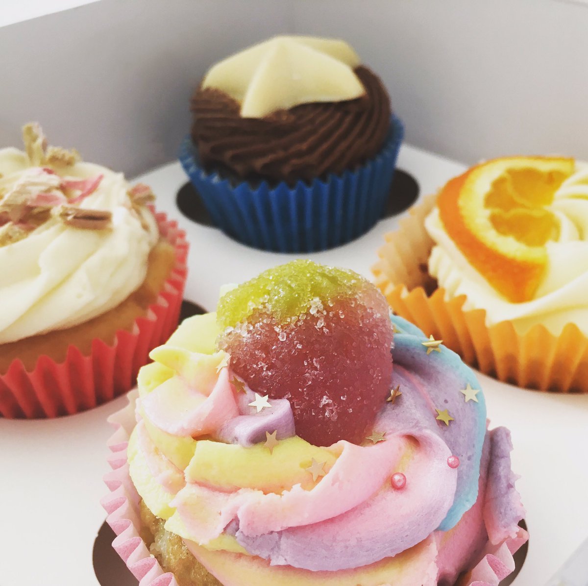 Vegan cakery magic by <a href="/ClemieVeganCake/">ClemieVeganCake</a> 😍