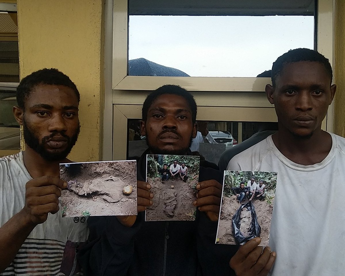 This boys robbed a driver along eleme trailer park, killed him &amp; buried him over a year plus. The Anti Cultism Unit of Rivers State <a href="/PoliceNG/">Nigeria Police Force</a> Command led by CSP Ahijo Lawson while on stop &amp; search arrested a man who could not provide proper documentation for a car 

[Thread]