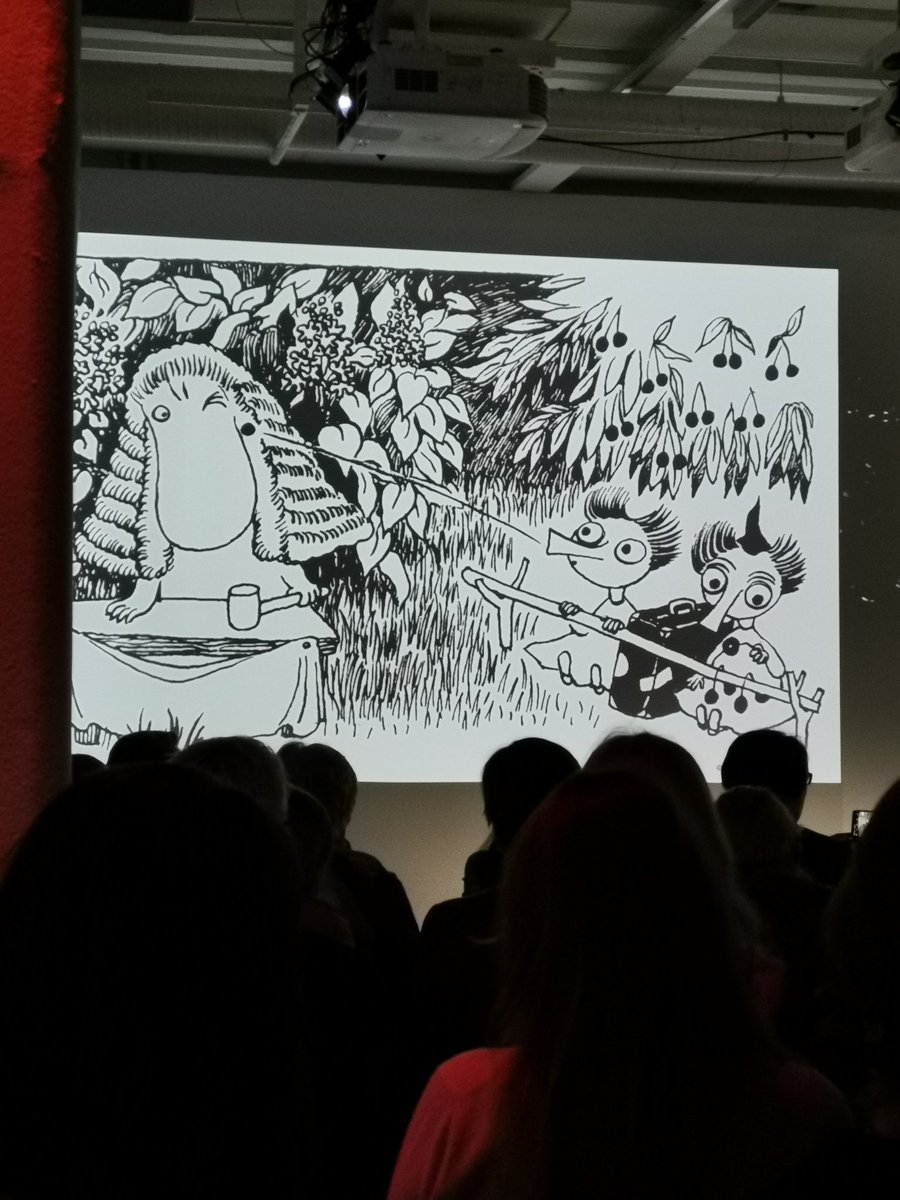 Vacker tanke. Tove Jansson lär ha sagt att hon kämpade med så mycket men det enda folk tyckte om vad det som gick så lätt för henne. "Parentesen blev hennes liv." David Lagercrantz på #ToveFestivalen <a href="/MoominOfficial/">Moomin</a> <a href="/ForlagetM/">Förlaget</a> #ToveJansson #Moomin