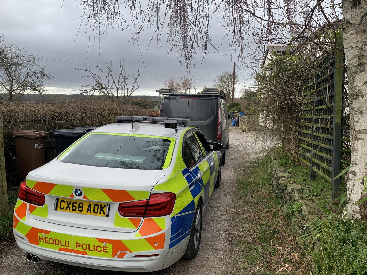 NWPRPU's tweet photo. Vehicle stolen from #Prestatyn this morning and failed to stop for officers in #Flint. Great team work and help from members of the public in locating vehicle and @NPASNorthWest for locating the offender! 1 in custody arrested for numerous offences #Teamwork #RT07 #RT16 https://t.co/Kyt8lBZha8