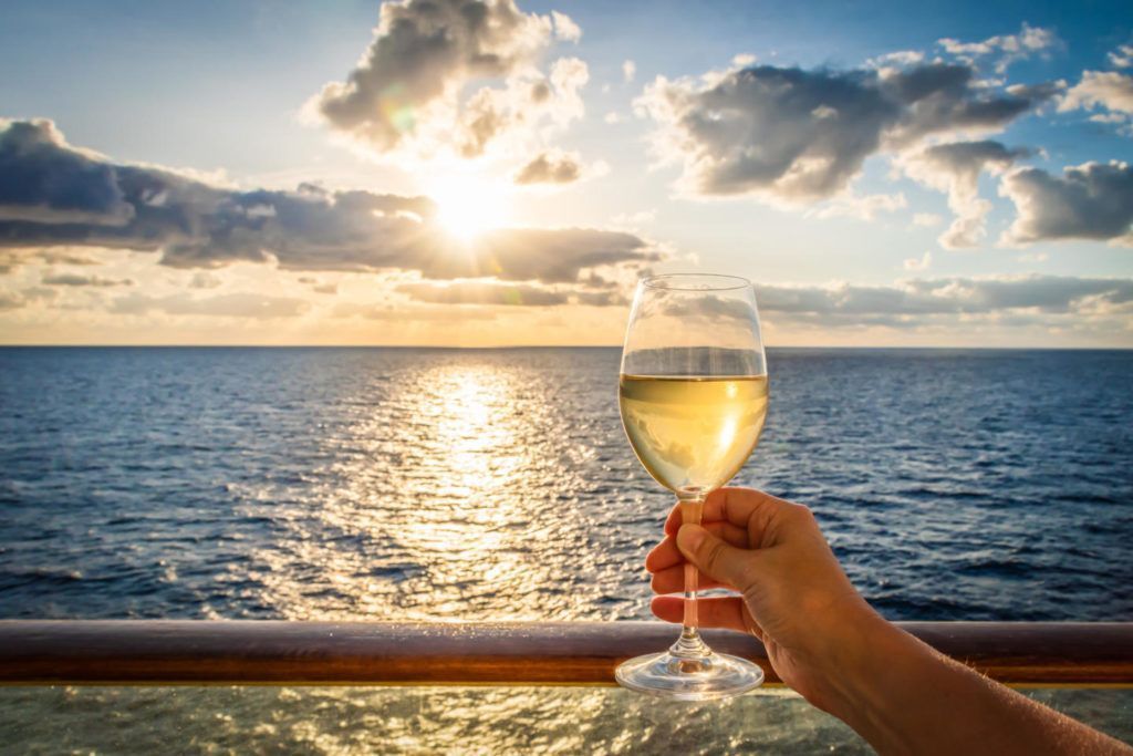 Considering buying a cruise drinks package? Are they worth it? Here's everything you need to know about the P&O Ultimate Drinks Package in 2020: buff.ly/3bRSb9Z #travel #cruisetips #drinkspackage