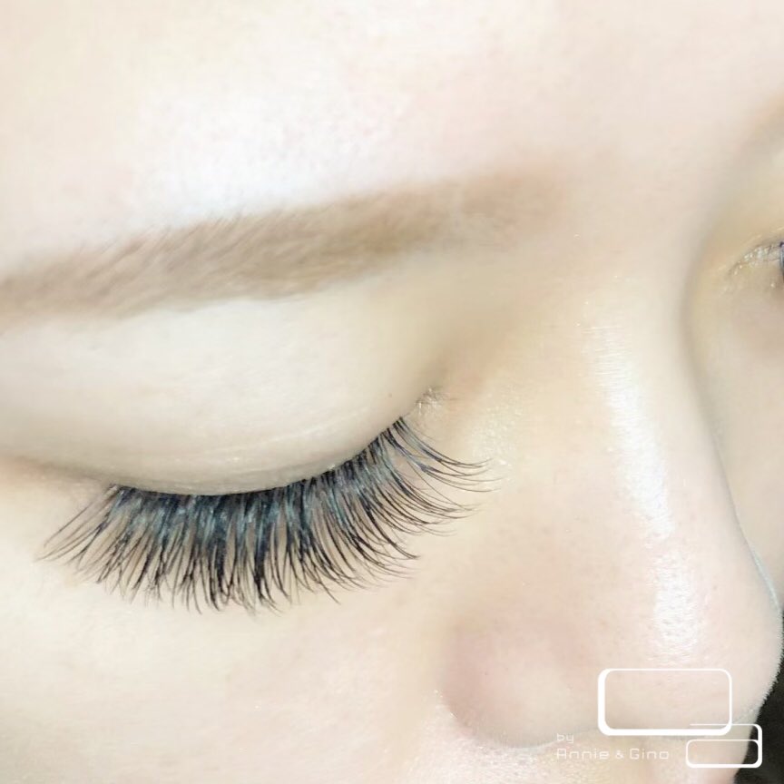 ネイルサロン Annie Gino ボリュームラッシュ シングルラッシュ フラットラッシュ ウルトラソフトグードラッシュ 高松マツエク 伏し目 セクシー さぬき市マツエク 東かがわ市マツエク 春 まつ毛エクステ