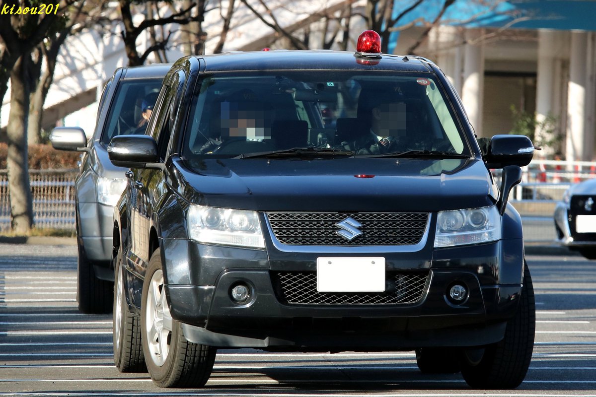 機捜1 今日はtlでよく見かけるので 愛知県警察機動捜査隊 のt32エクストレイル 後期 覆面パトカー 18年10月に3代目エスクード 3枚目 のリース契約満了に伴い捜査用車 一般 として5台が配備されました エスクードの置換名目ではありますが 15年11