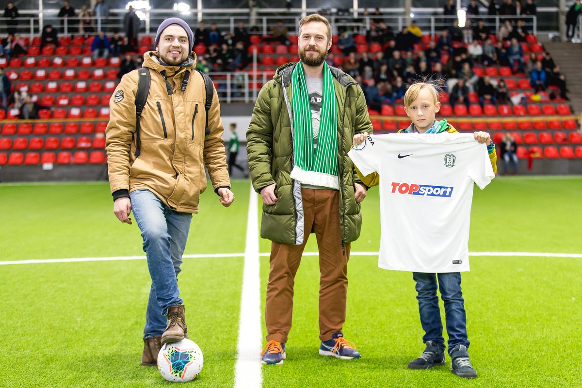 fkzalgiris's tweet photo. 1200 spectators in our first @alygaLT game. Thank You! 💚 #fczalgiris https://t.co/kZ0LbVhhWc