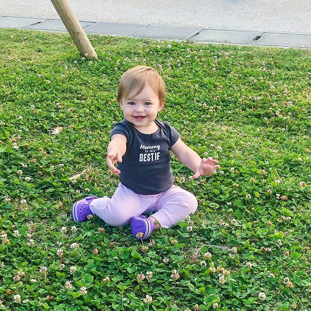 emmmienardi's tweet photo. This little munchkin loves being outside. If she’s ever having a crummy day or a toddler moment, we just pack up and head outside 🌿🌱🌴🍀 #motherhood #momlife #baby #parenting #love #parenthood #family #motherhoodunplugged #mother #babygirl  #mumlife #m… https://t.co/rVkj2z2zeR https://t.co/RnngApl2Bb