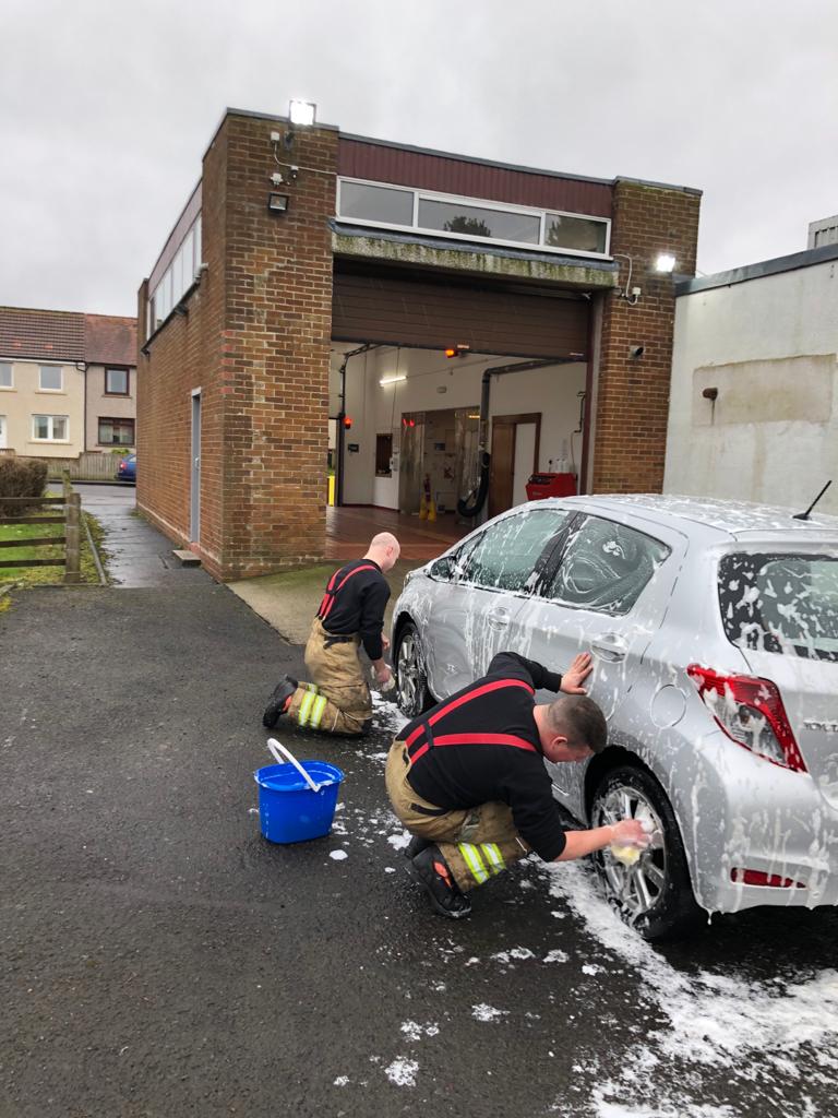 FireSlamannan's tweet photo. Thanks to everyone so far that’s came along for the firefighters charity car wash! 🧽 your donations are hugely appreciated.. 
The charity car wash will be available till 3pm! 🧽🚒🚘 

#L24P6 #squeakyclean
@scotfire_FlkWL @fire_scot https://t.co/FmgOz5SQsz