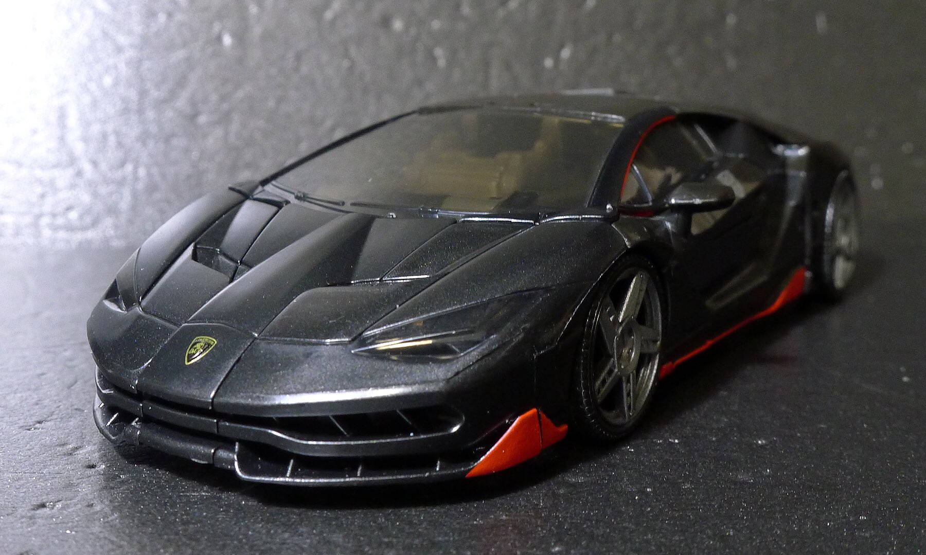 勝仁郎 私の好きなランボルギーニのセンテナリオに変形するトランスフォーマーのオートボットのホットロッド この車体がロボットに変形するって凄いよね Transformers Autobot Hotrod Lamborghini Centenario トランスフォーマー オートボット