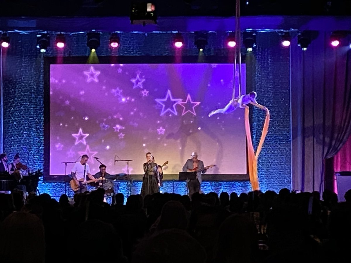 QueenoftheBB's tweet photo. #DSOM2020 raises funds to support @MentalHealthNS! Last evening members of our business community told their stories and highlighted why supporting #MHFNS means so much to them. Congrats to the Glorious Ladies Choir(Top Fundraisers) and The Conter Family(People Choice Award). https://t.co/cf7k90d8U3