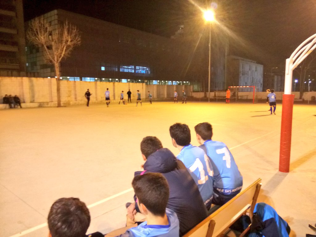 AEEINSM's tweet photo. ⚽#RESFSALACEEB Escola de les Aigües 2-6 #CadetAFSM Inici irregular encaixant un gol en els primers minuts. L'equip es refà i remunta el partit amb una 2a part molt sòlida en defensa i gran efectivitat en atac #Seguim #FSala #Futsal #AEEINSMontserrat @AEEINSM @elconsell @crpere21 https://t.co/q8hsLi4bKp