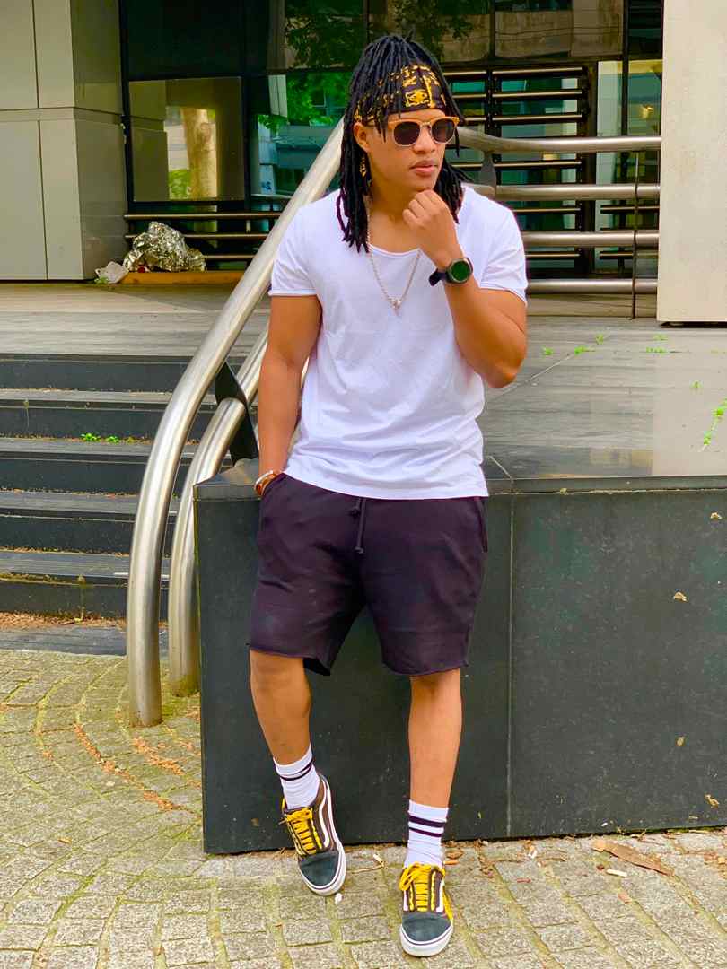 banina_chris1's tweet photo. Nzeno ensi tenemazamu😌😌🚶🚶🚶 https://t.co/702wJ6IIRC