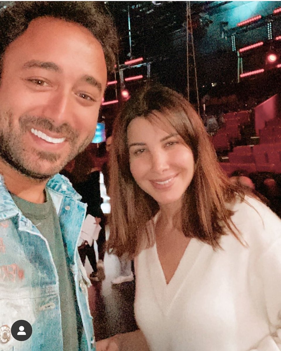 Teamnancyajram4's tweet photo. Our Queen #NancyAjram with #Yasiralsaggaf backstage of the Voicekids Getting Ready for the final episode of #Mbcthevoicekids at 9.30pm on @mbc1
#TeamNancyโค๐จ๐คโ#JudgeNancy #CaochNancy #Albiyaalbi
@NancyAjram @YasirAlsaggaf @MBCTheVoiceKids https://t.co/X1vF0ASe6p