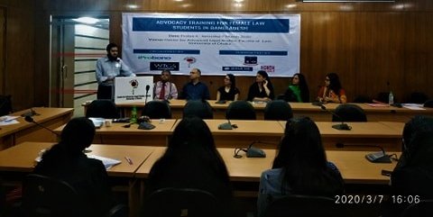 The closing ceremony begins with the speech of our Junior Legal Analyst, Bangladesh, <a href="/MashrafAli/">Ali Mashraf</a>. He thanks CALS, Faculty of Law, University of Dhaka &amp; <a href="/WiGS_Intl/">WiGS - Women Internationally Gaining Skills</a> for collaborating on the project &amp; appreciates the vibrant participation of the students #iPbWiGS #iProbonoBangladesh