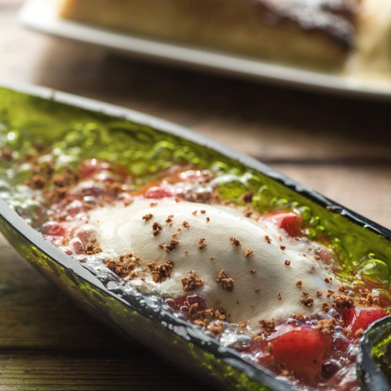 A glass of bubbly in dessert, what more could you ask for? 😍
#BravasTapas #StKatherinesDock