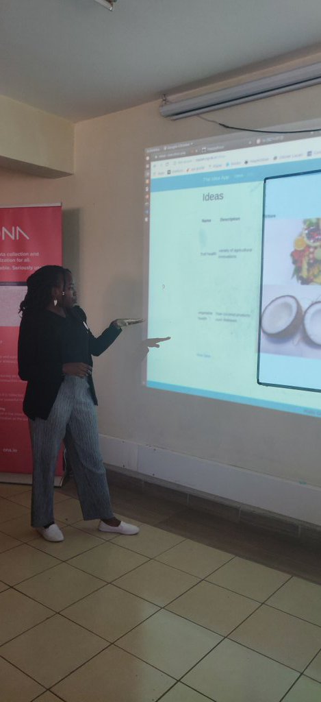 RailsGirlsnbo's tweet photo. The ideas team presenting on ideas app, a app that is used to record new ideas for future reference and expansion Great work! #megacodingworkshop2020 #RailsGirlsKenya #IWD2020 @RiaraUniversity https://t.co/uE2nrTwVcJ