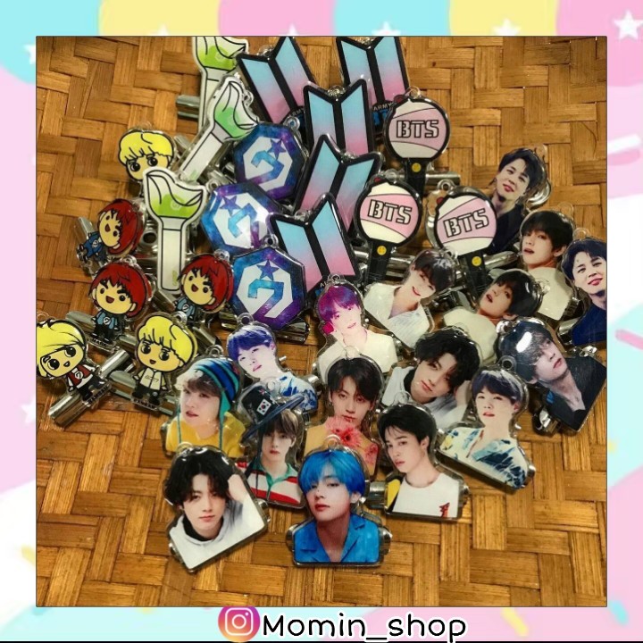 momin_shop's tweet photo. 💫#พร้อมส่ง
ที่หนีบเข็มขัด
ชิ้นละ 50฿ 
ค่าส่ง  35/50
รับผ่อน(วอเลท+10)
สนใจ​สั่งซื้อ​/สอบถาม​ทัก​DM​เลย​👇 https://t.co/M96ThPqNRP