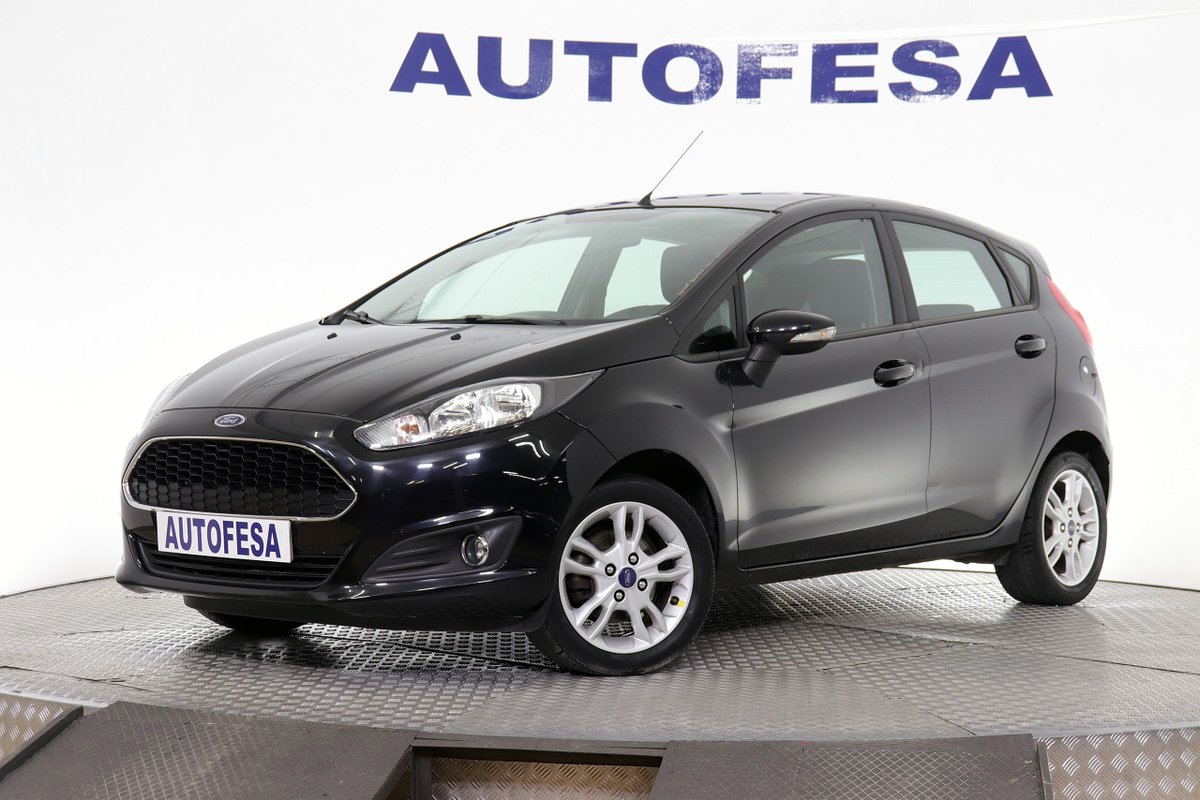 #NovedadAutofesa ¿Buscando un Ford Fiesta económico? Mira este ejemplar de 2016 con motor de gasolina y 82 CV disponible por solo 6.500 €. #cochesdeocasión

👉 autofesa.com/coches-iva-ded… 👈