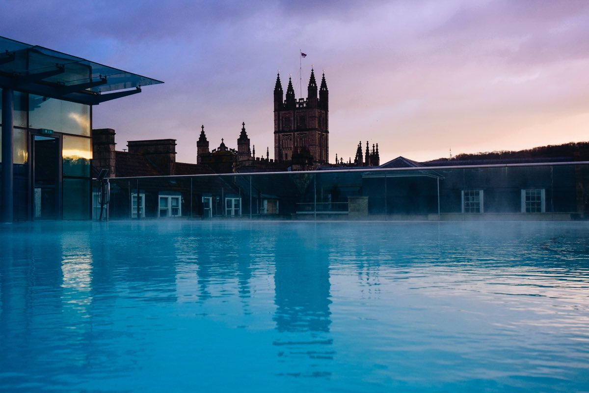 Relax and unwind with this two-night break in Bath. You can enjoy a visit to the Thermae Bath Spa where you can bathe in mineral-rich waters and enjoy the panoramic views of the city from the rooftop pool. 🧖‍♀️🧖
Booking via 𝘸𝘸𝘸.𝘢𝘣𝘣𝘦𝘺𝘩𝘰𝘵𝘦𝘭𝘣𝘢𝘵𝘩.𝘤𝘰.𝘶𝘬