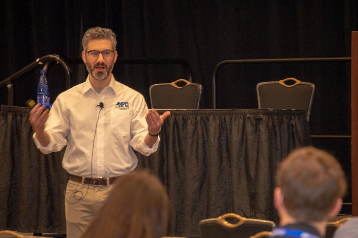 _APCI's tweet photo. Eric Pachman of 3 Axis Advisors is giving a fantastic presentation on pricing distortions and PBMs this morning! #APCI2020 https://t.co/KuXa6ujVWj