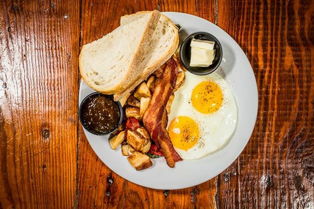 Old Skool is sometimes just what you need to brunch it up #Grayze Style! #grayzeit #grazygood