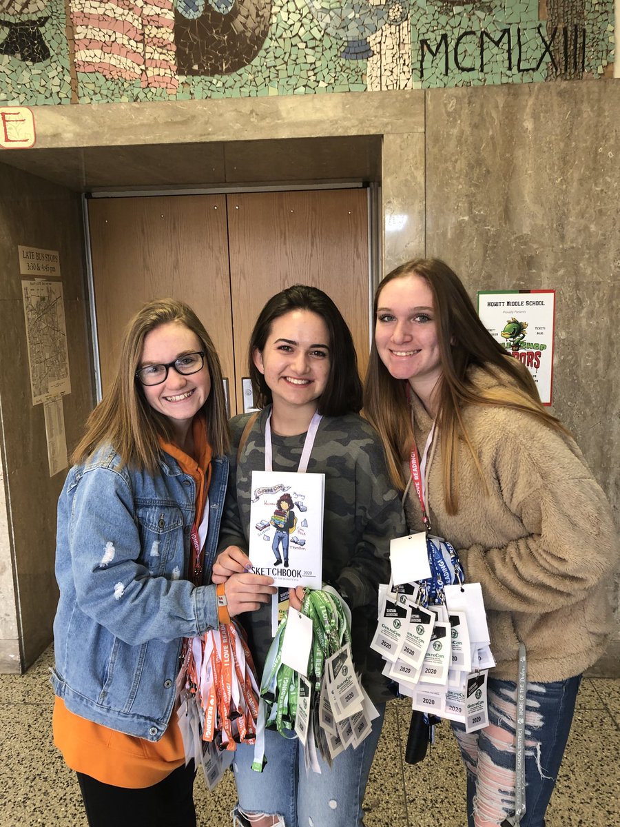 Genre Con 2020 ⁦ ⁦today! ⁦<a href="/HMSDalers/">Luis Pena</a>⁩ ⁦<a href="/JenniferJOlsen/">Jennifer Olsen, Ed.D</a>⁩