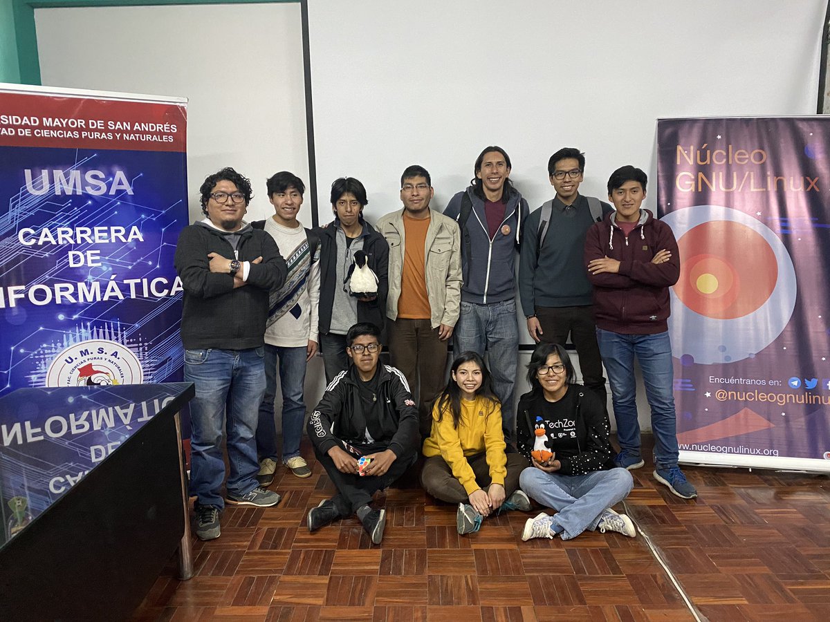 jjruescas1's tweet photo. Gracias al @nucleognulinux por la oportunidad de conectar con los estudiantes de la #UMSA y dar a conocer un trozito de la #cultura #DevOps. 🙏🏼🤓 https://t.co/LmtpmxGQlW